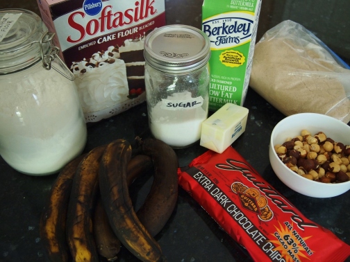 Main ingredients for banana muffins